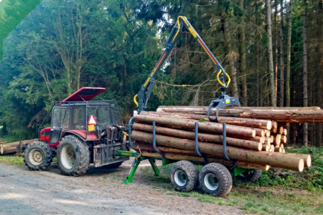 Traktorové vyvážačky a hydraulickej ruky FARMA