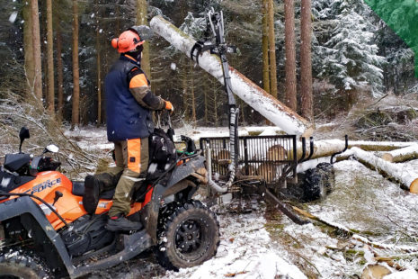 Pracovné štvorkolky a malotraktory