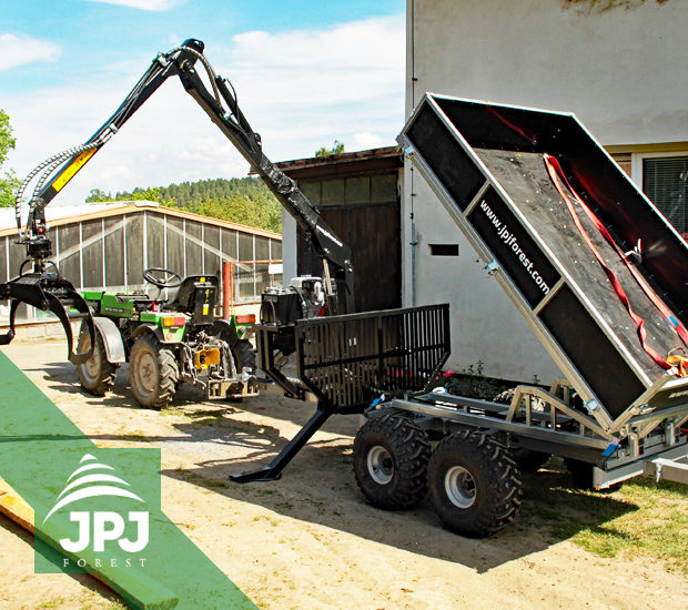 Malotraktor a vyvážačka Vahva Jussi 2000_320 s hydraulicky sklopnou korbou