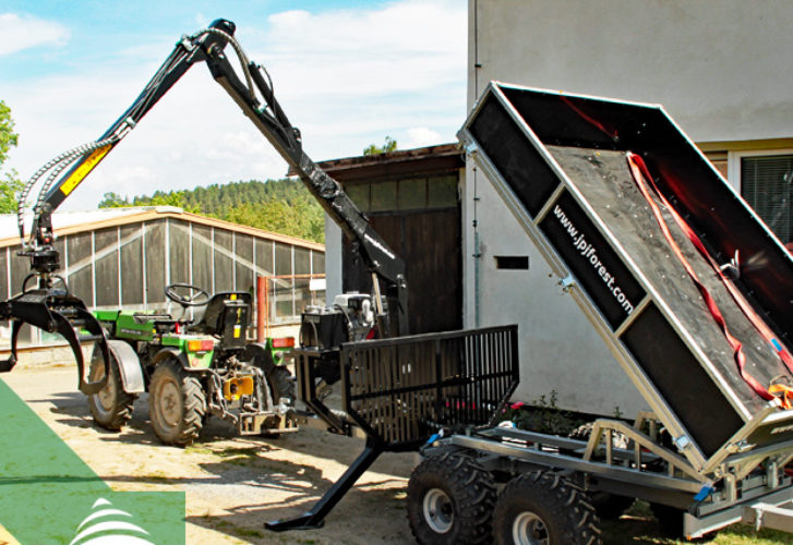 Malotraktor a vyvážačka Vahva Jussi 2000_320 s hydraulicky sklopnou korbou