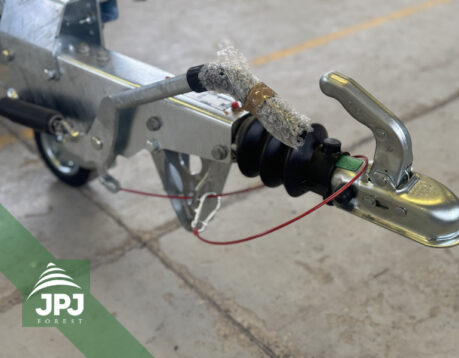 Nájazdová brzda 2 kolies